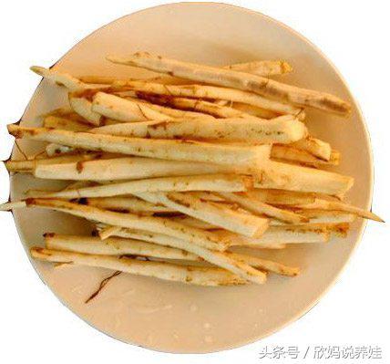 头上长螨虫的图片是什么样的，如何识别头上是否有螨虫（专家提醒：头上有螨虫的人）