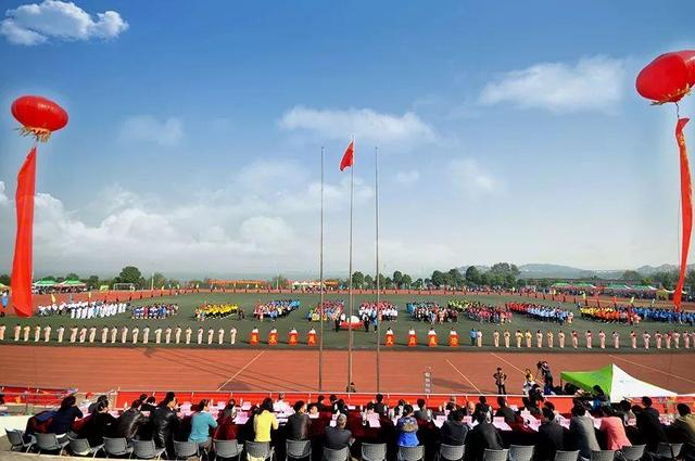 被称为“211高校之王”的武汉理工：为啥叫皇家理工，武汉理工大学三大王牌专业（在一座园林式校园上大学是什么体验）