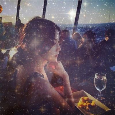 美丽的星空图片，星空背景图 浪漫星空 美丽夜景（微信唯美星空意境头像图片大全）