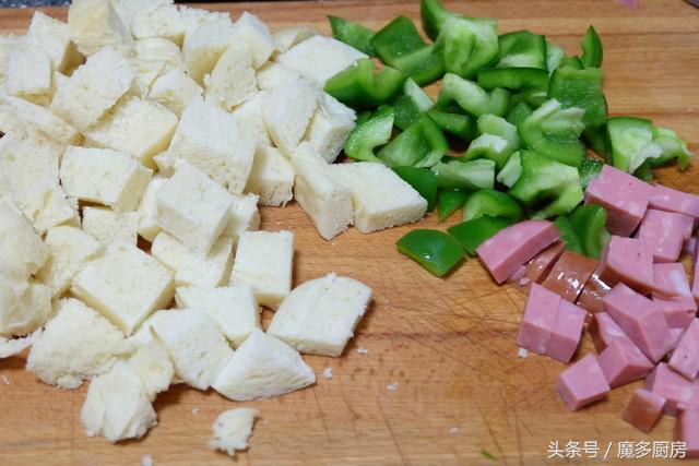 炒馒头丁的做法，怎么做馒头的方法与步骤（切成小丁炒着吃）