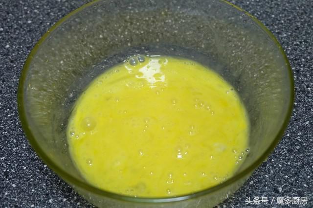 炒馒头丁的做法，怎么做馒头的方法与步骤（切成小丁炒着吃）