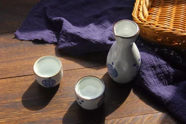 形容女子气质清雅诗句成语，形容女子气质清雅 成语（记录古人风雅生活）