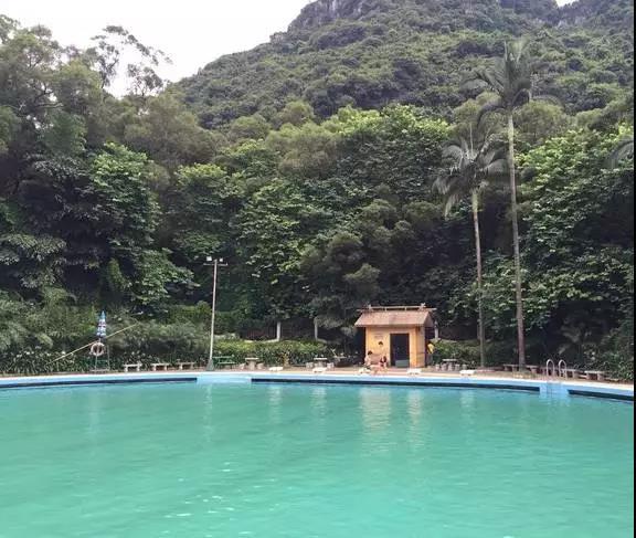 柳州游泳馆对外开放吗票价是多少，柳州游泳馆对外开放吗票价是多少钱（柳州各大游泳池喊你来玩水啦）