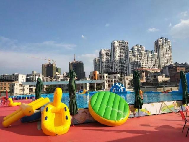 柳州游泳馆对外开放吗票价是多少，柳州游泳馆对外开放吗票价是多少钱（柳州各大游泳池喊你来玩水啦）