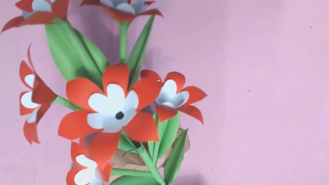 剪纸花简单方法，花朵剪纸教程（教你漂亮花束的剪纸制作方法）