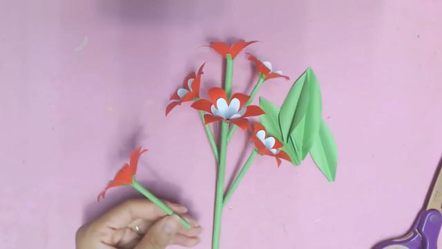 剪纸花简单方法，花朵剪纸教程（教你漂亮花束的剪纸制作方法）