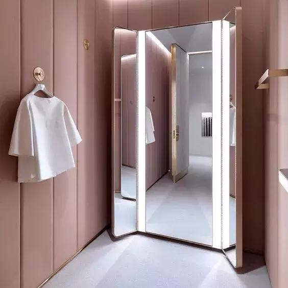 穿衣镜放在哪最旺风水，穿衣镜到底摆哪好