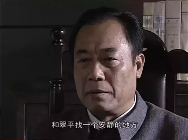 潜伏电视剧演员表，潜伏者电视剧演员表_全部演员介绍（盘点《潜伏》四位国家一级演员）
