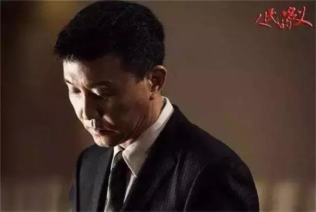 潜伏电视剧演员表，潜伏者电视剧演员表_全部演员介绍（盘点《潜伏》四位国家一级演员）