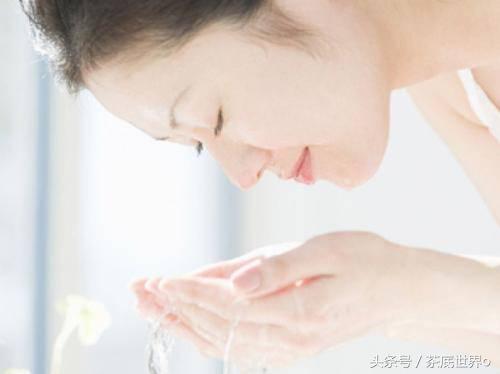 用肥皂洗脸会怎样，怎么才能让皮肤变好细腻白皙（为啥不可以用肥皂洗脸）