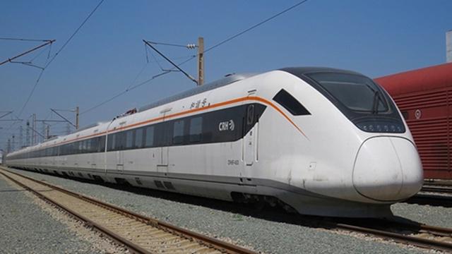 防晒喷雾可以带上高铁吗，150ml的防晒喷雾可以带上高铁吗（花露水等物品使用有讲究）