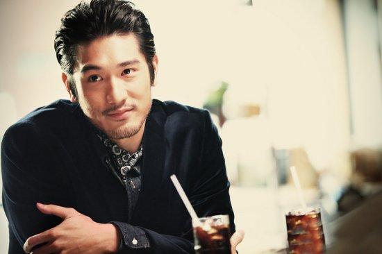 195身高的男明星,7位男艺人身高超过190 - 玉三网