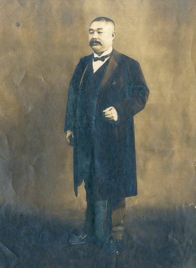 揭秘：古代嫔妃侍寝的万种风情，古代妃子侍寝制度（小妾主动侍寝把其劝降）