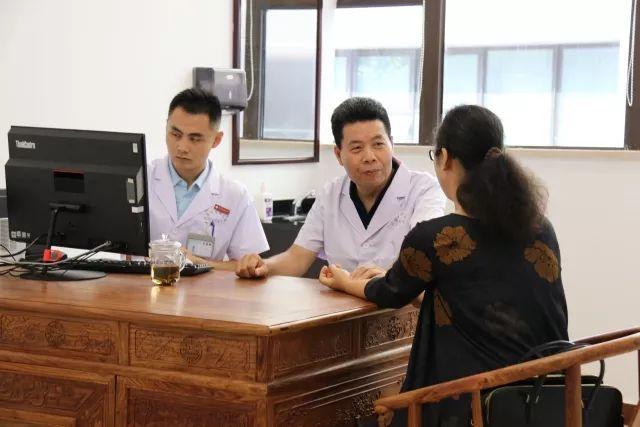 北京中医药大学国医堂中医门诊部，北京中医药大学是双一流大学吗【双一流学科】（扎根中国大地办医办学又添新举措）