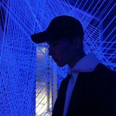 男生意境头像微信，男生意境头像（有意境的显成熟的男生头像）