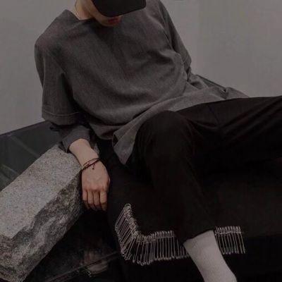 男生意境头像微信，男生意境头像（有意境的显成熟的男生头像）