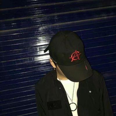 男生意境头像微信，男生意境头像（有意境的显成熟的男生头像）