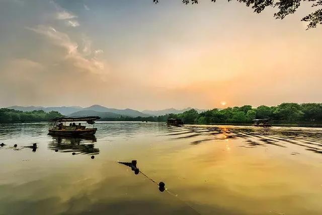 形容少年意气风发的诗句,形容少年的词语(这10首古诗词送给小小少年) 形容少年意气风发的诗句,形容少年的词语(这10首古诗词送给小小少年)