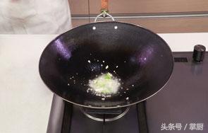 家庭自制红烧白萝卜，如何做红烧白萝卜（这样做出来的红烧萝卜）