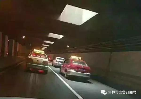 隧道中实线变道超车扣几分，隧道虚线变实线