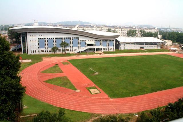 为了双一流去南京林业大学值吗 为什么211不给南林，为了双一流去南京林业大学值吗（该校是三大林业大学之一）