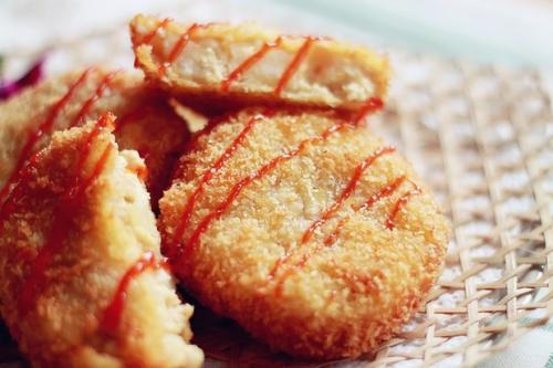 可乐饼怎么做，可乐饼怎么做复杂（土豆饼怎么做简单又好吃）