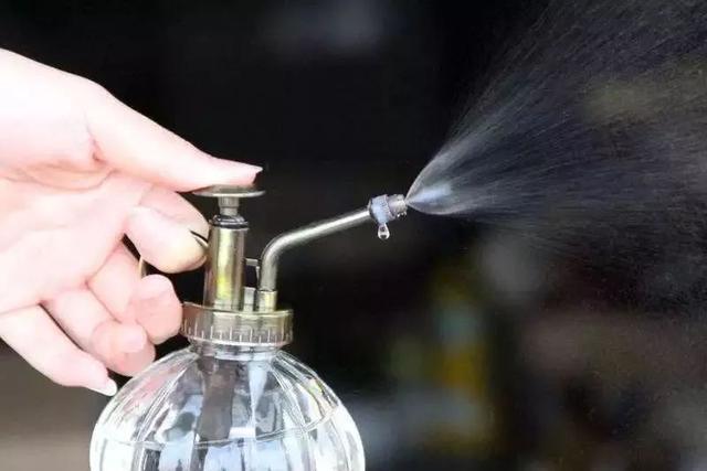 烟饼摄影烟饼怎么使用，拍摄用烟饼哪里可买到（这些摄影小东西）