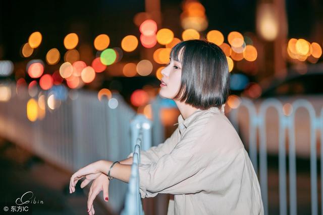 夸女生的话自然点短句，夸女生的句子唯美短句（每个女生都有自己最要好的朋友）