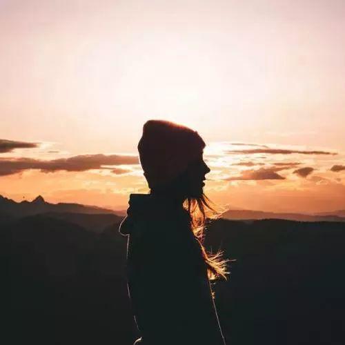 唯美人像剪影摄影,人影图片唯美剪影(人像剪影照怎么拍好看)