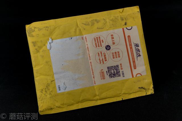 usb电压是多少，usb电压是多少伏（更轻、更薄、更好用——精密USB电压电流表你可以看看这个）