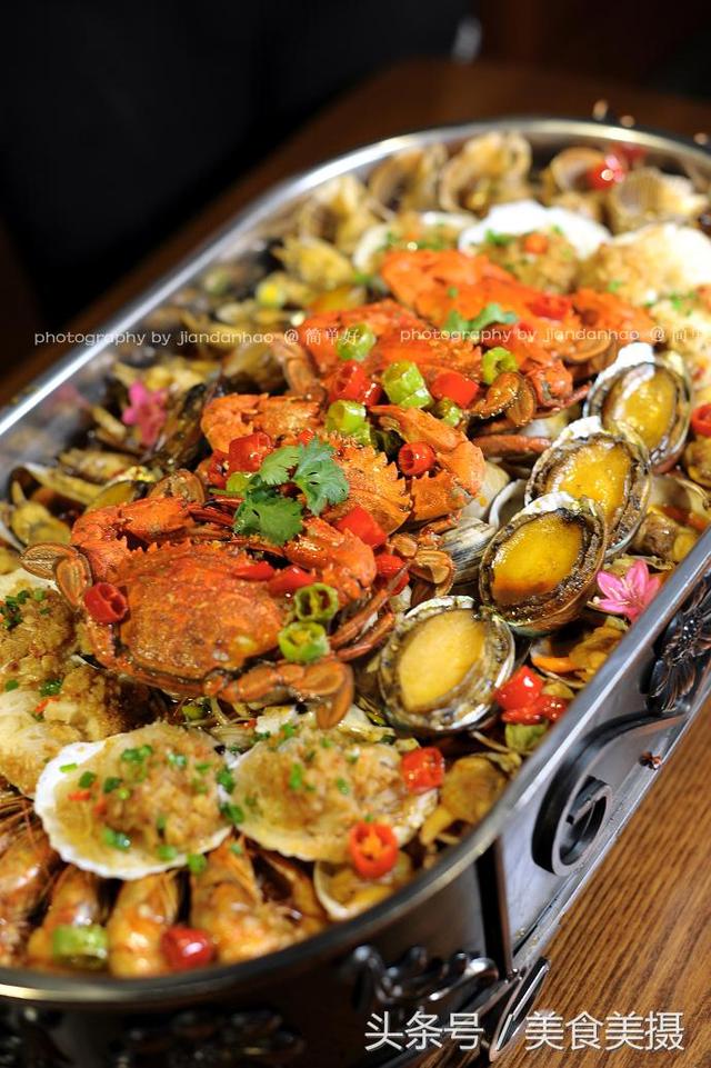 沈阳烤油边是什么肉，烧烤大油边是什么肉（烧烤中的战斗机海味炭烧落地沈阳）