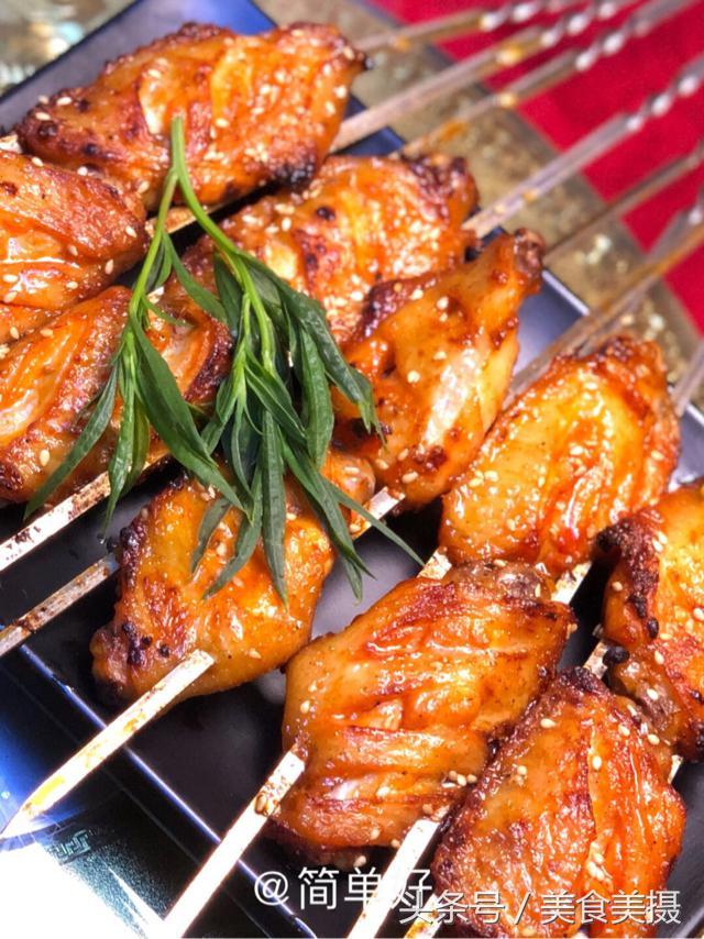 沈阳烤油边是什么肉，烧烤大油边是什么肉（烧烤中的战斗机海味炭烧落地沈阳）