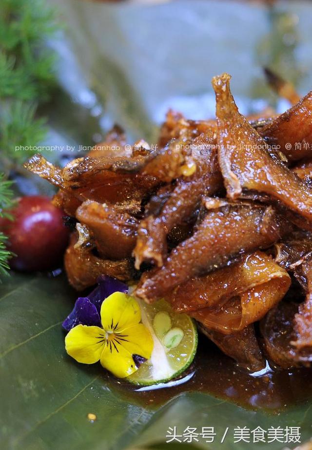 沈阳烤油边是什么肉，烧烤大油边是什么肉（烧烤中的战斗机海味炭烧落地沈阳）