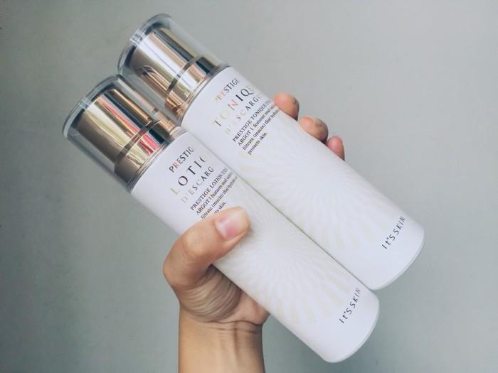 长了闭口粉刺我该用哪些护肤品，长闭口粉刺擦什么药膏（去闭口粉刺提亮肤色的好用物分享）