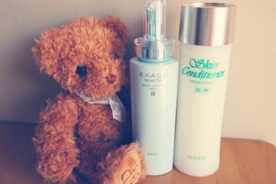 长了闭口粉刺我该用哪些护肤品，长闭口粉刺擦什么药膏（去闭口粉刺提亮肤色的好用物分享）