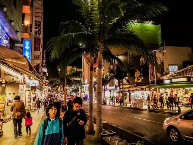 冲绳旅游美食购物攻略，冲绳旅游全攻略（日本三年签秘籍之-教你去冲绳玩）