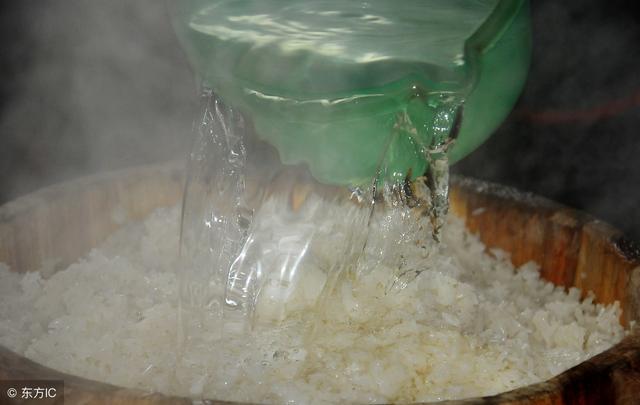 醪糟蛋花汤的营养价值，吃米酒煮鸡蛋有4种好处
