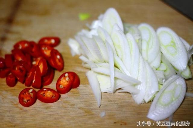 葱爆花蛤的做法大全，既经济又实惠的葱爆花哈