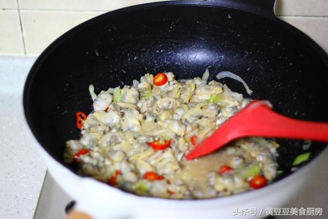 葱爆花蛤的做法大全，既经济又实惠的葱爆花哈