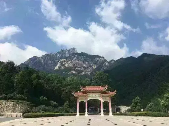 安徽黄山有哪些旅游攻略，这可能是有史以来最全的黄山旅游攻略——来自当地土著的攻略