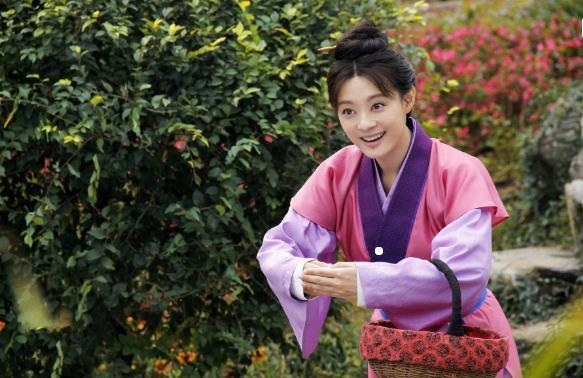 天乩怎么读，天乩怎么读之白蛇传说（从杨紫《天乩之白蛇传说》里看那些难认的字）