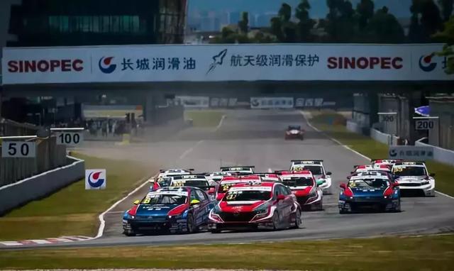 当职业赛车手的条件，职业赛车手的年龄要求（普通人如何成为一名赛车手）