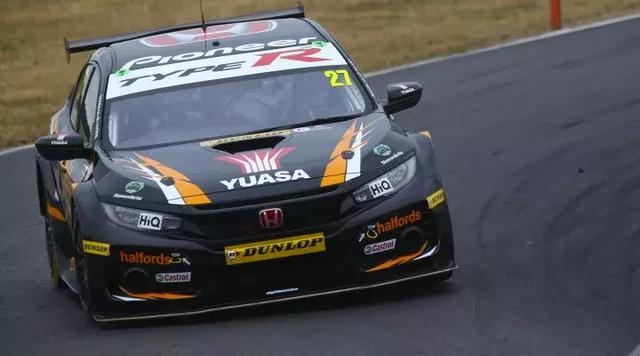 当职业赛车手的条件，职业赛车手的年龄要求（普通人如何成为一名赛车手）