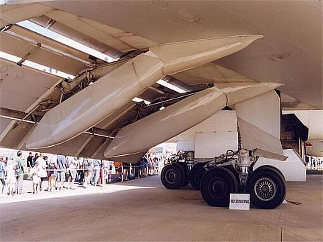 飞机机翼上下原理，了解上下摆动的机翼秘密