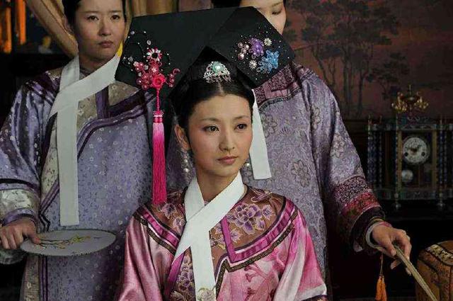 大拉翅旗头做法，大拉翅旗头制作步骤（珍珠流苏、烧蓝凤钗和闪电开衩）