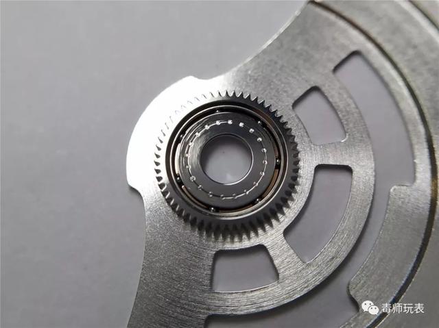 盘点目前复刻表3235机芯质量怎么样，劳力士3235机芯大揭秘