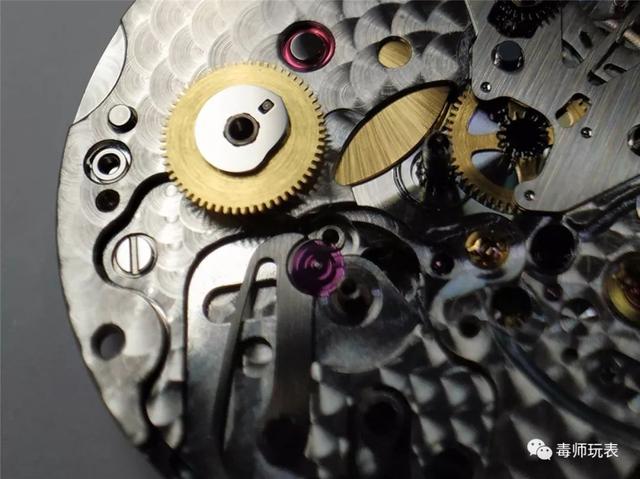 盘点目前复刻表3235机芯质量怎么样，劳力士3235机芯大揭秘