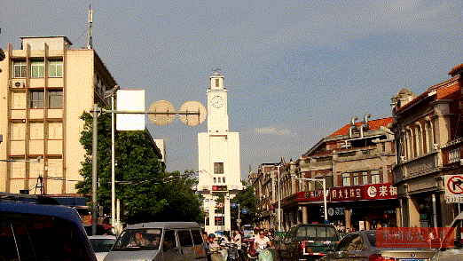 贡丸是什么做的，超市买的贡丸是什么做的（在厦门火了30年的芋头贡丸）