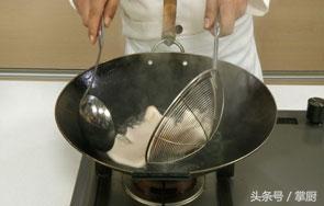 香辣肉皮如何做，比猪皮冻好吃十几倍