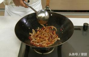 香辣肉皮如何做，比猪皮冻好吃十几倍